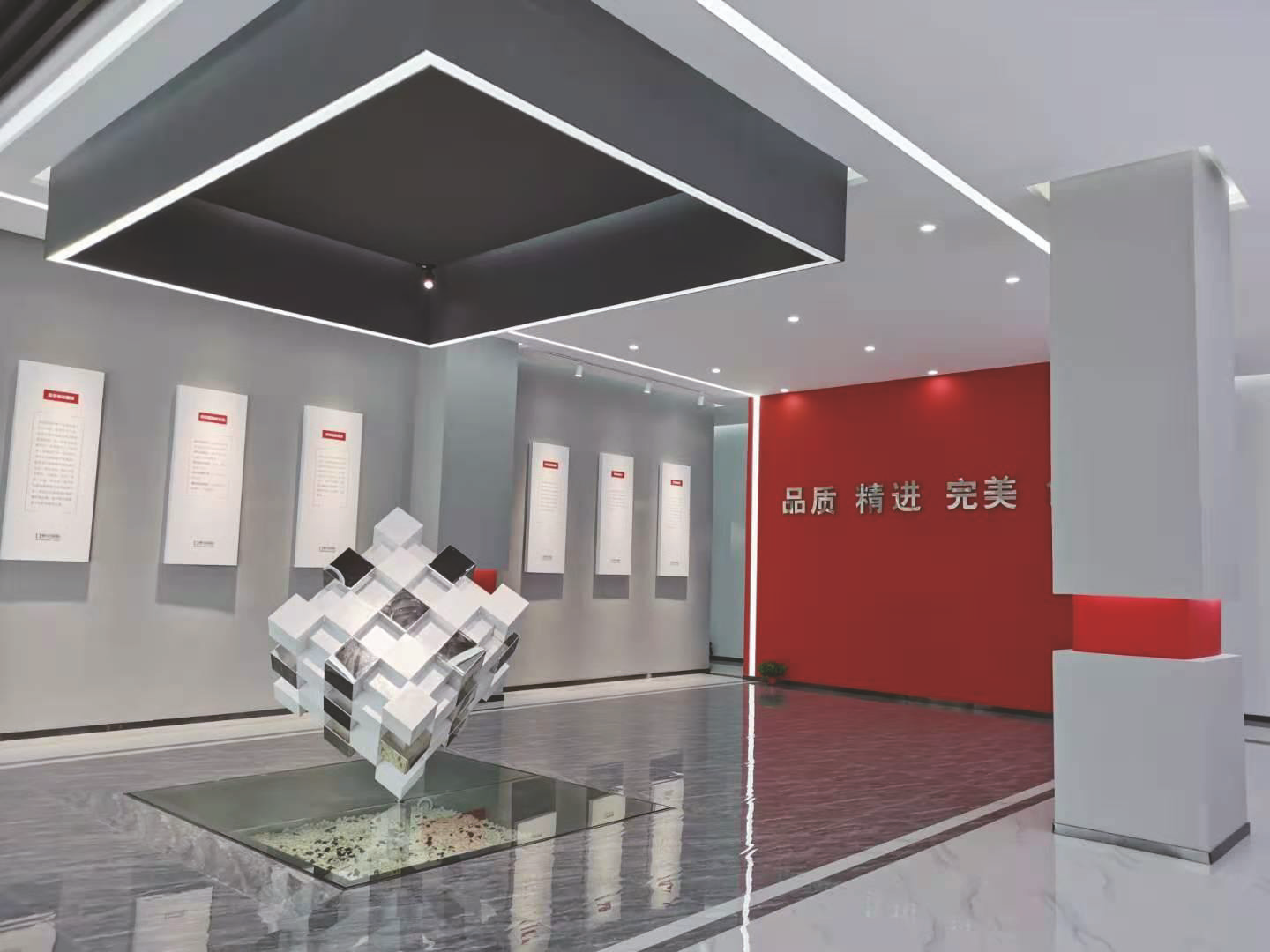 现代与时尚的产品展厅5